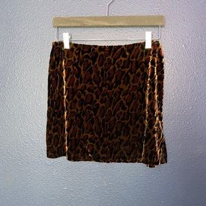 Short Velvet Chetah Print Skirt